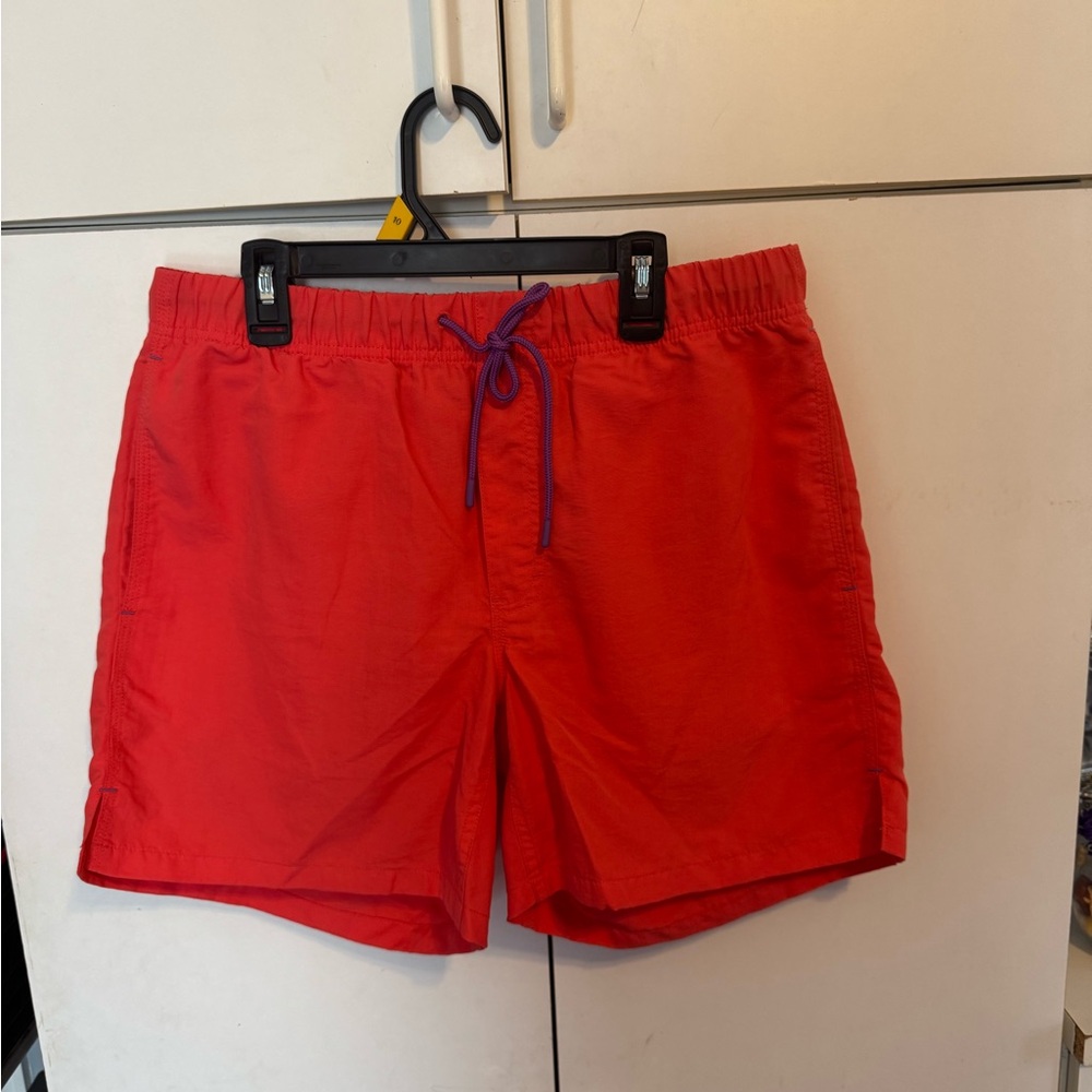 Duluth Trading Co Red Athletic Shorts